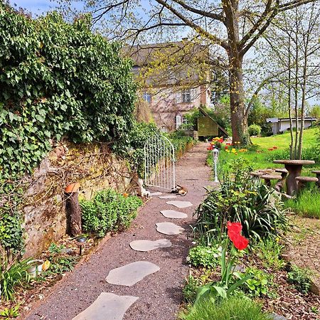 Schloss Hilbringen Gesindewohnungen Merzig Kültér fotó